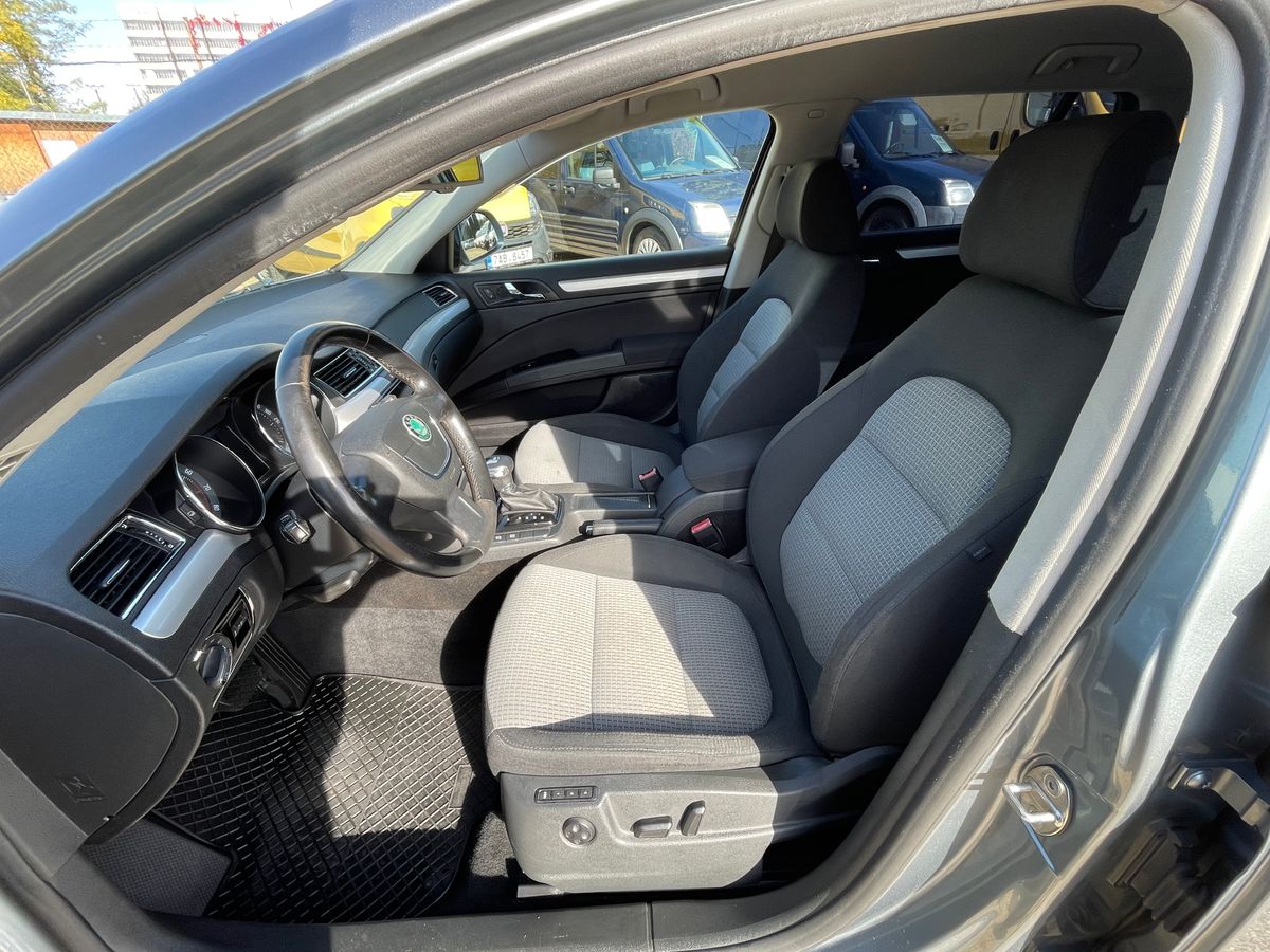 Škoda Superb 1.8TSi 118kW - 9