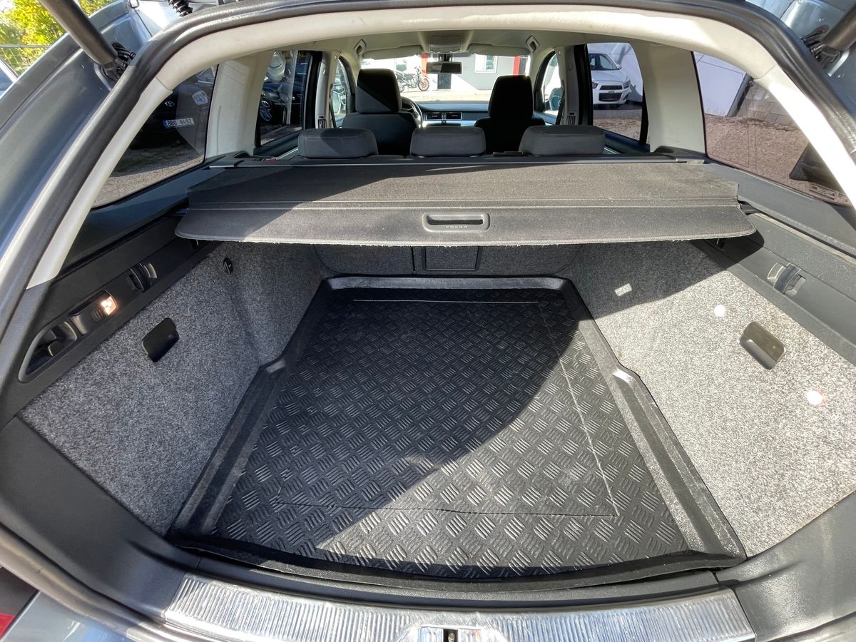 Škoda Superb 1.8TSi 118kW - 14