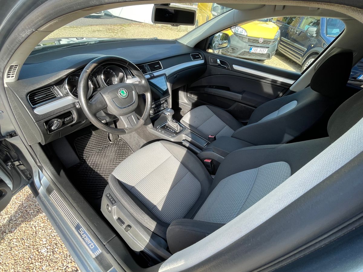 Škoda Superb 1.8TSi 118kW - 8